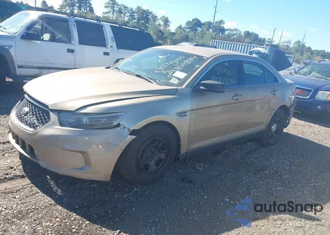 2013 Ford Police Interceptor из США, поврежденный, VIN 1FAHP2M85DG143667